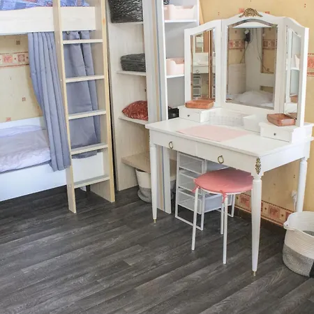 Albergue Le Chateau Blanquefort (Gironde)